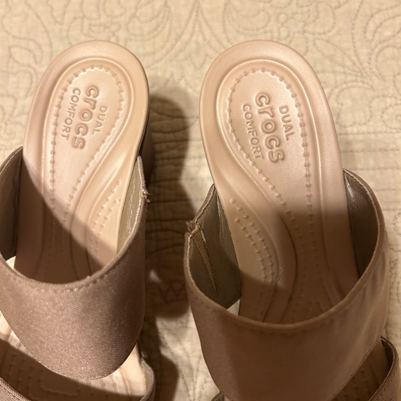 Crocs Wedge Heel  Sandals - Picture 2 of 7